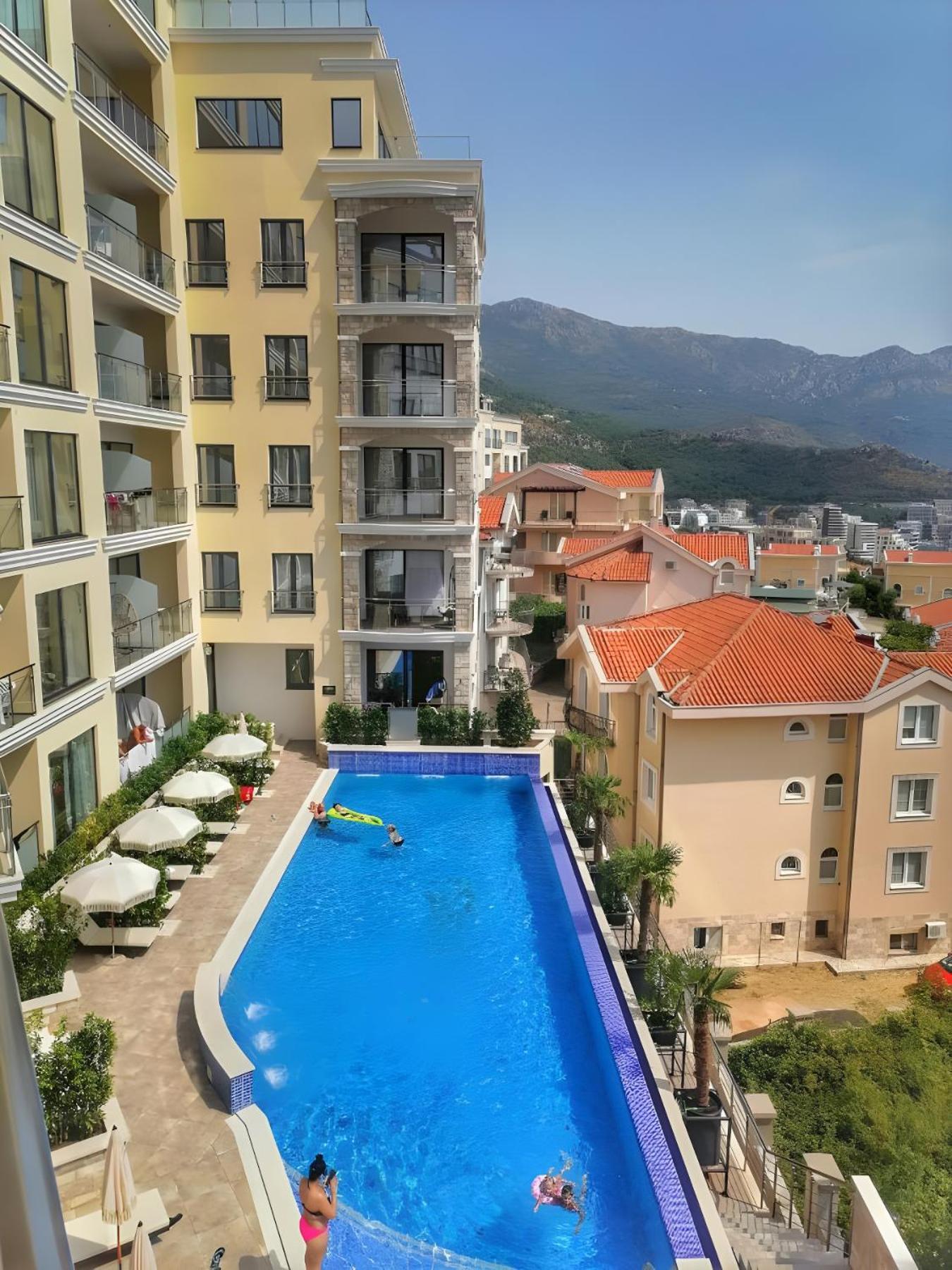 The Dream Getaway & Spa By Devasco Bečići 外观 照片
